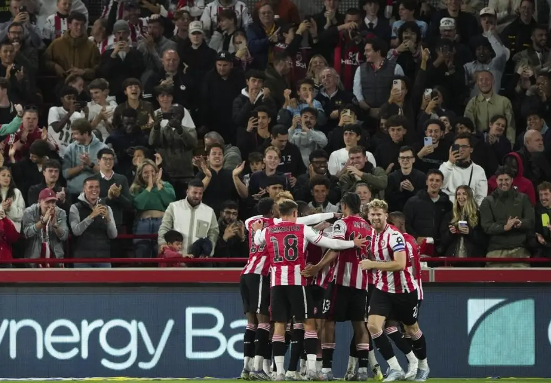 埃利奥特远, 战绩糟糕透, https